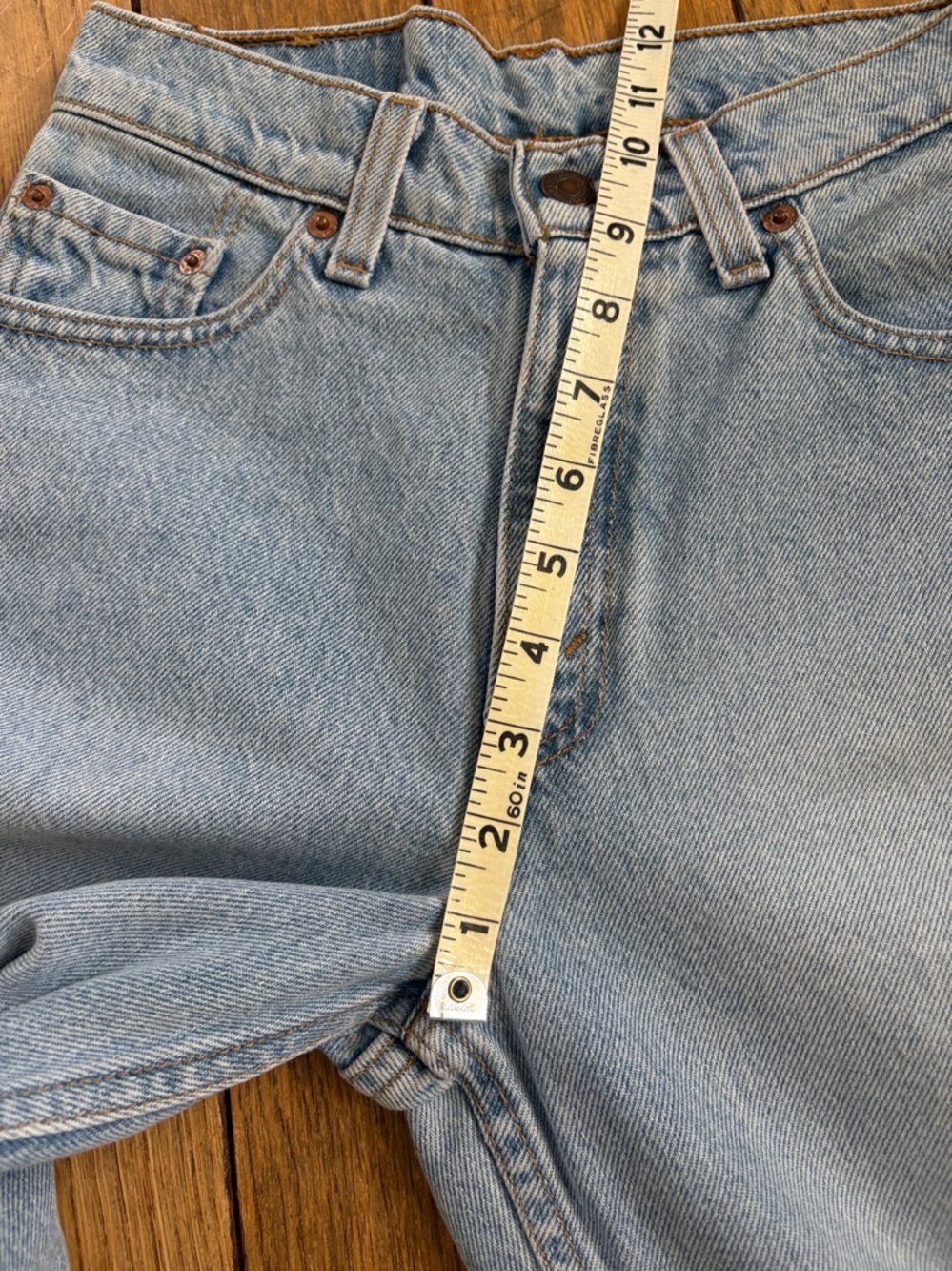 Vintage Levi’s 512 Slim Fit Straight Leg Light Wash Jeans USA / Juniors - Picture 14 of 16